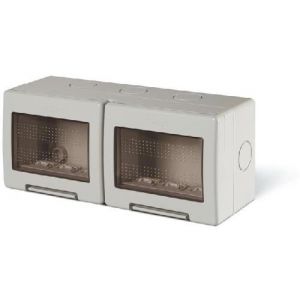 Конзола за открит монтаж с капак IP55 3+3 мод. 